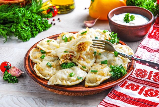 Вареники з квашеною капустою