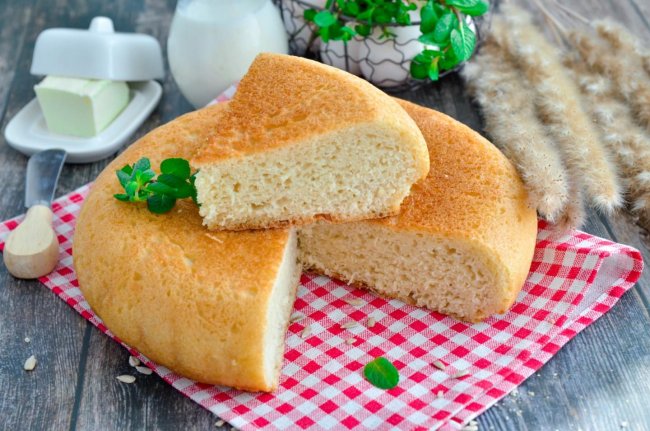Домашній хліб на сковороді