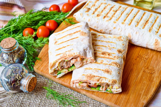 Класична шаурма з куркою