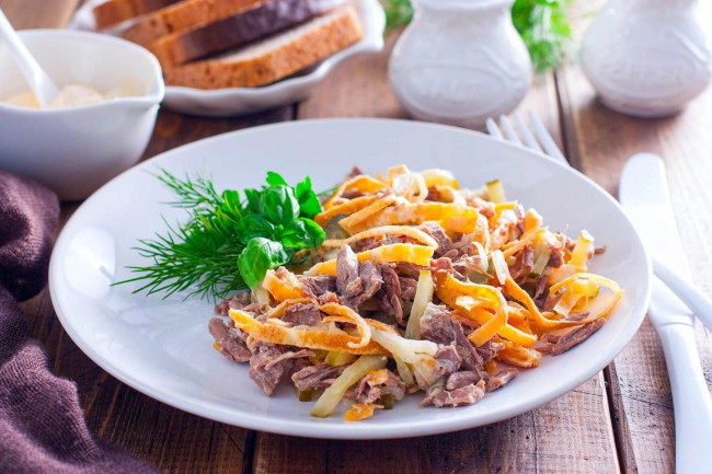 Салат Міністерський класичний