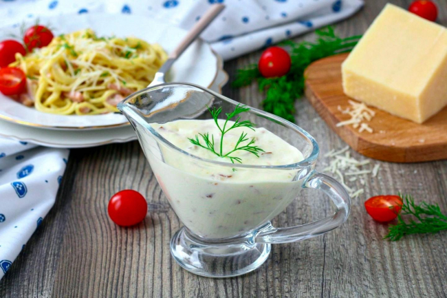 Соус для пасти Карбонари з вершками